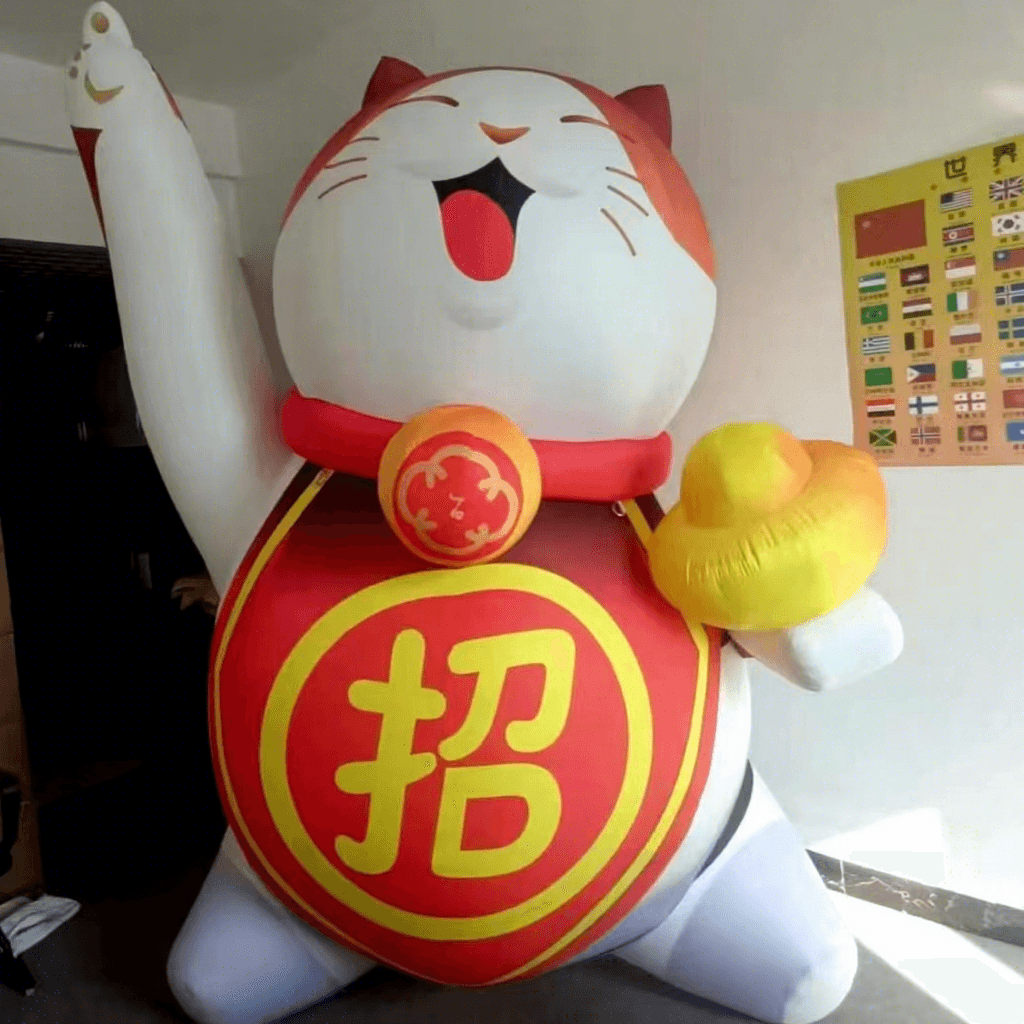 Giant Inflatable Lucky Cat - Maneki Neko Fortune Cat Advertising Balloon